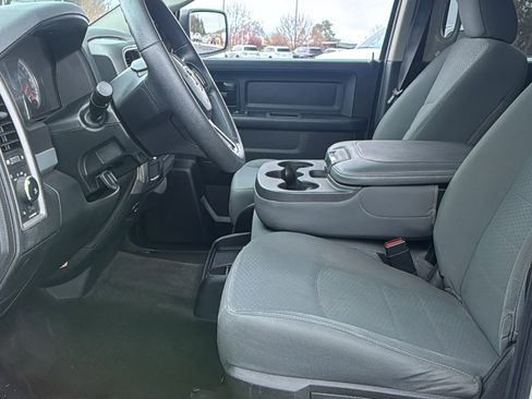 Used 2018 RAM 1500 Express image 22