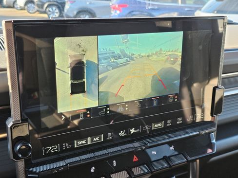 New 2025 GMC Hummer EV 2X image 22