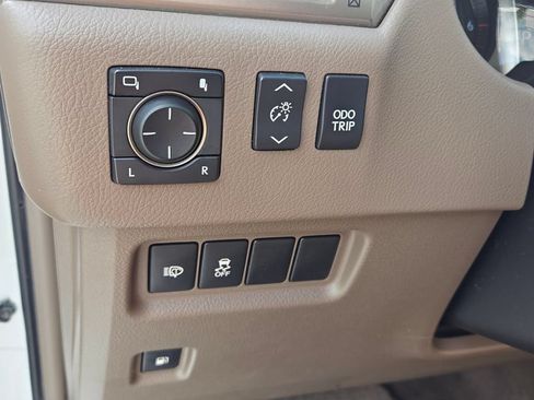 Used 2019 Lexus GX 460 Premium AWD/4WD image 30