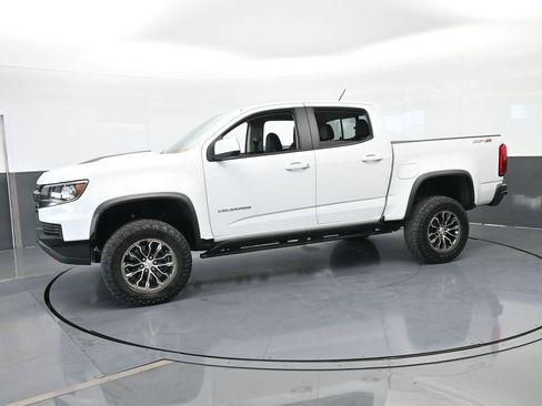 Used 2022 Chevrolet Colorado ZR2 image 2