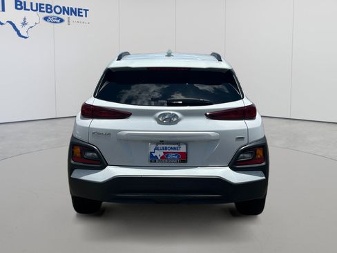Used 2020 Hyundai Kona SEL Plus AWD/4WD image 6