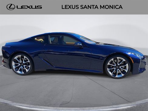 Used 2018 Lexus LC 500 Coupe image 4