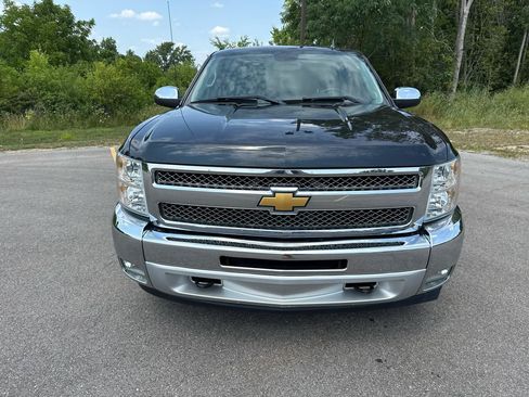 Used 2013 Chevrolet Silverado 1500 LT w/ All-Star Edition AWD/4WD image 2