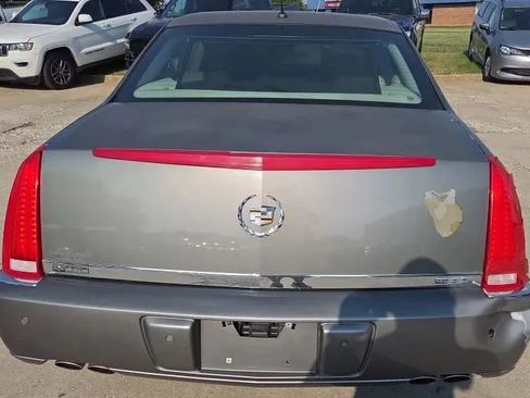Used 2007 Cadillac DTS Performance FWD image 4