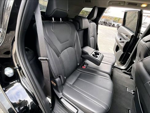 Certified 2025 INFINITI QX60 Pure image 39