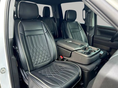 Used 2022 GMC Sierra 1500 Elevation image 21