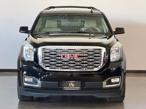Used 2020 GMC Yukon XL Denali w/ Denali Ultimate Package RWD image 2