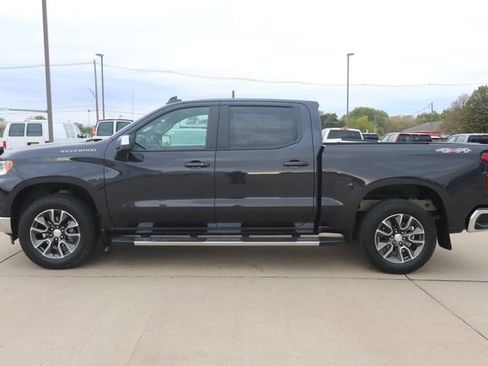 Used 2023 Chevrolet Silverado 1500 LT image 6
