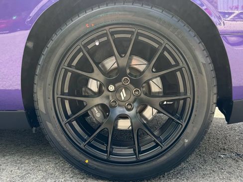 Used 2019 Dodge Challenger R/T Scat Pack w/ 1320 Drag Pack RWD image 11