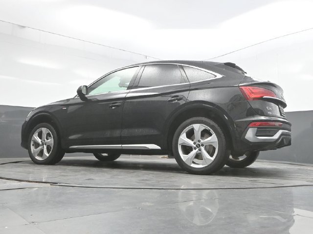 Used 2021 Audi Q5 Prestige w/ Prestige Package AWD/4WD image 36