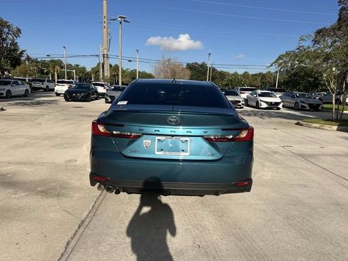Used 2025 Toyota Camry SE FWD image 37