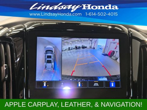 Used 2023 Chevrolet Traverse LT w/ LT Premium Package FWD image 16