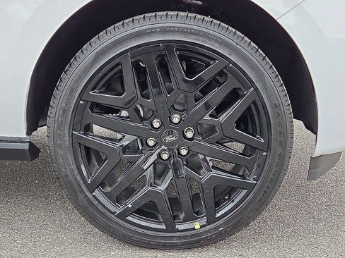 New 2026 Ford Expedition Platinum w/ Stealth Performance Package image 7