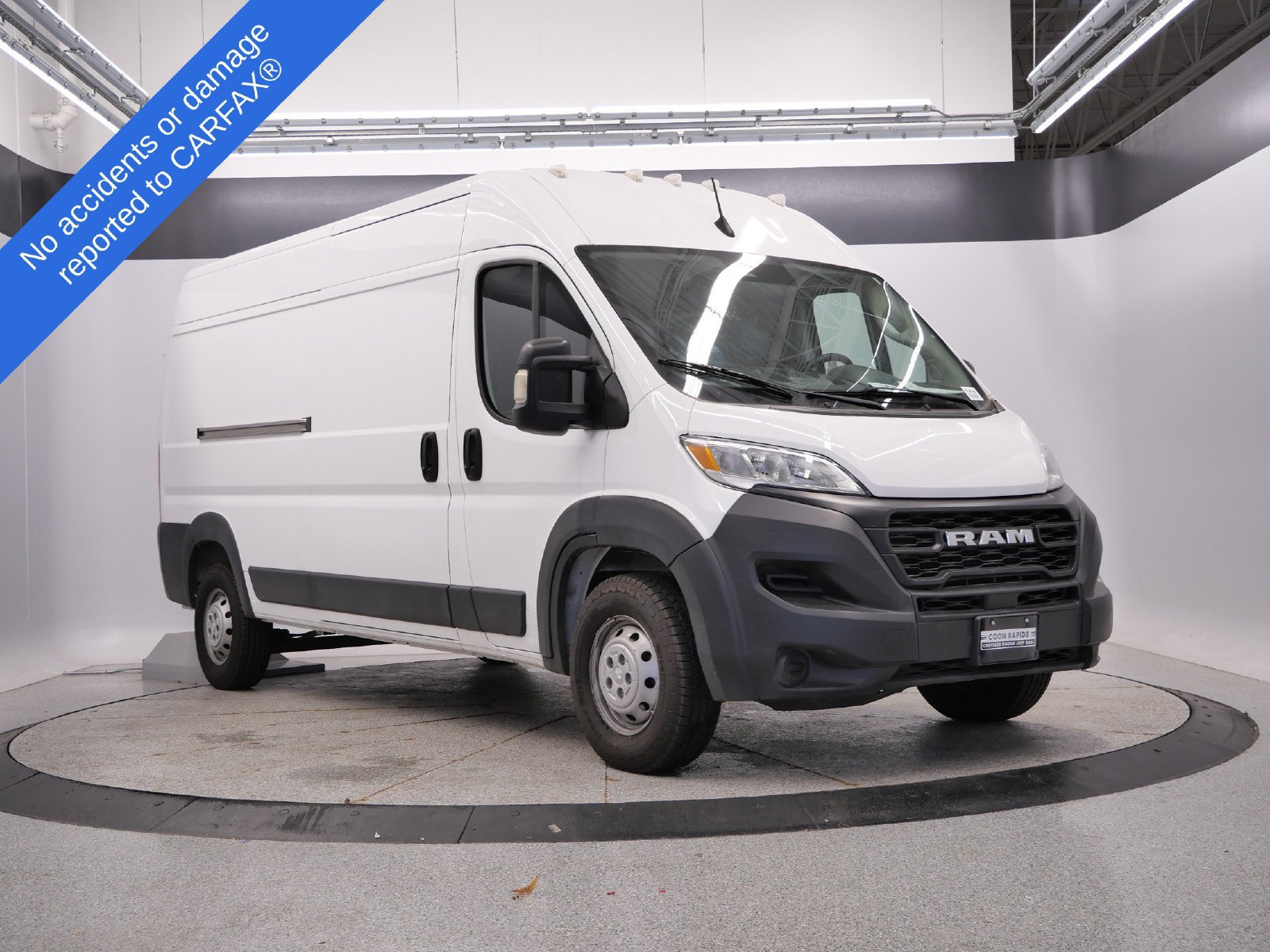 Used 2023 RAM ProMaster 2500 FWD image 8