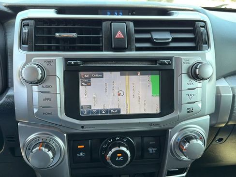 Used 2015 Toyota 4Runner SR5 Premium RWD image 20