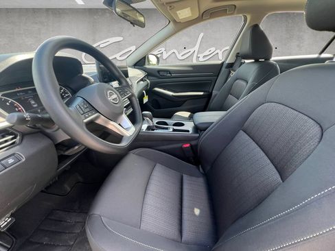 New 2026 Nissan Altima 2.5 SV FWD image 20