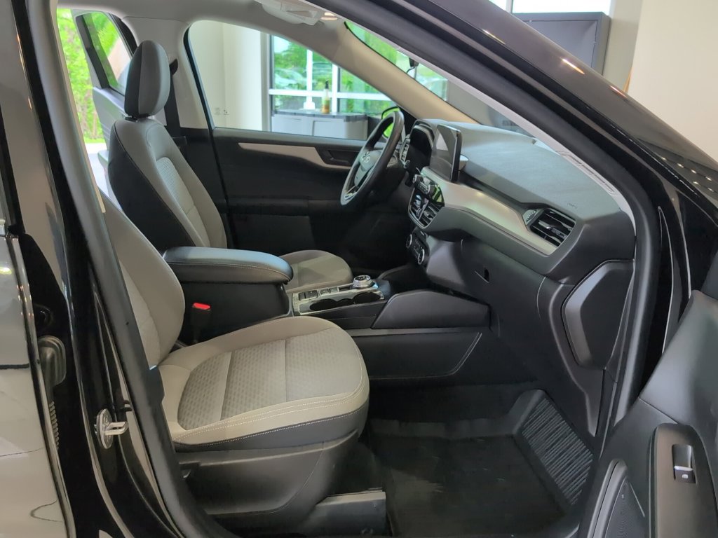 Used 2022 Ford Escape SE w/ Convenience Package AWD/4WD image 48