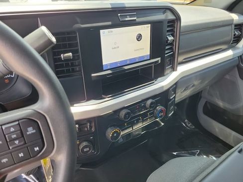 Certified 2025 Ford F250 XLT AWD/4WD image 27