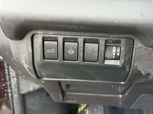 Used 2023 Subaru Ascent Touring AWD/4WD image 47