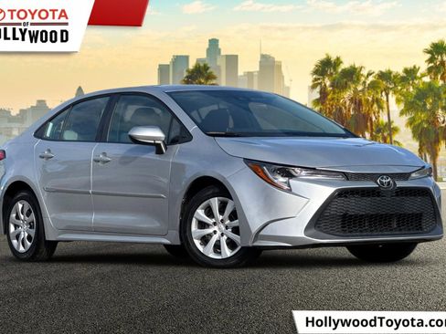 Used 2020 Toyota Corolla LE FWD image 1