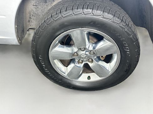 Used 2016 RAM 1500 Big Horn AWD/4WD image 11