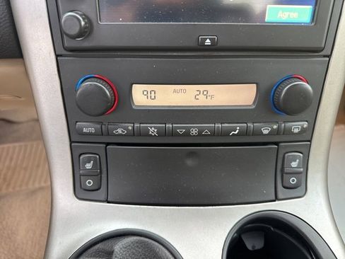 Used 2005 Chevrolet Corvette Convertible w/ Preferred Equipment Group image 17