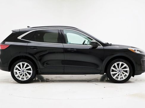 Used 2022 Ford Escape Titanium w/ Titanium Elite Package image 3