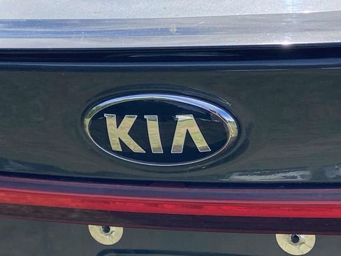 Used 2021 Kia Forte GT-Line w/ GT-Line Premium Package FWD image 11
