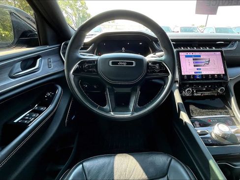 Used 2022 Jeep Grand Cherokee L Overland AWD/4WD image 7