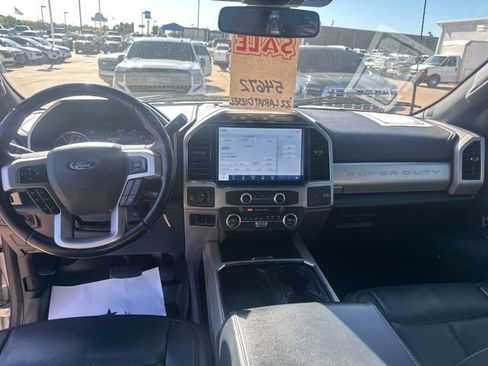 Used 2022 Ford F250 Lariat w/ FX4 Off-Road Package AWD/4WD image 21