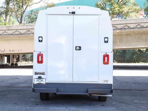 New 2025 Ford Transit 350 w/ Interior Upgrade Package image 5