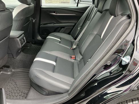 New 2026 Toyota Camry SE image 10