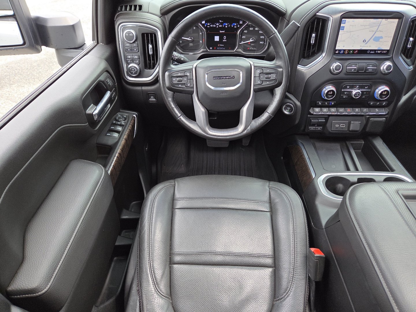Used 2020 GMC Sierra 2500 Denali w/ Denali Ultimate Package AWD/4WD image 32