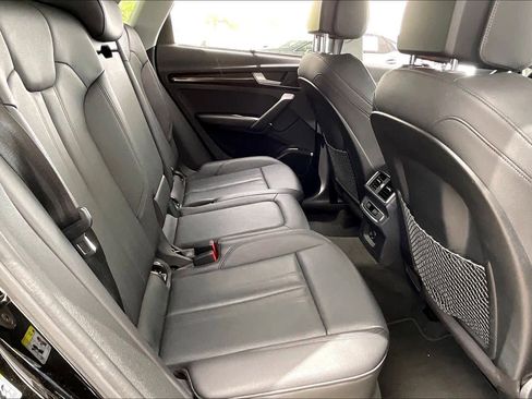 Used 2018 Audi Q5 2.0T Premium Plus w/ Premium Plus Package image 18