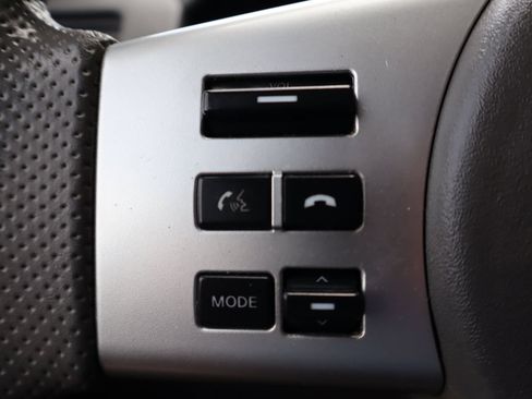 Used 2014 Nissan Frontier SV AWD/4WD image 26