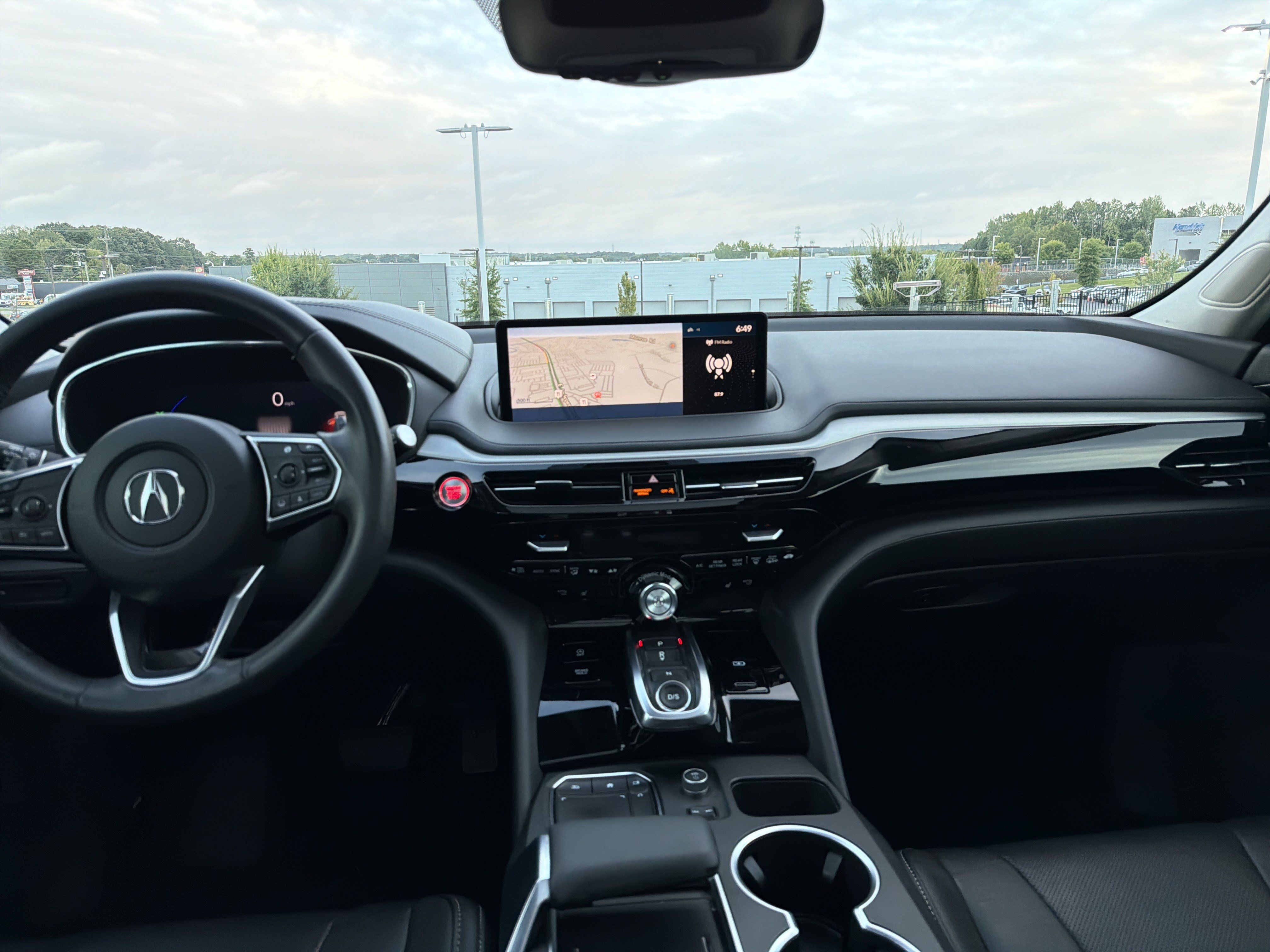 Used 2024 Acura MDX w/ Technology Package FWD image 34