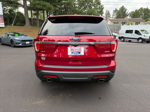 Used 2019 Ford Explorer XLT w/ Equipment Group 202A AWD/4WD image 5