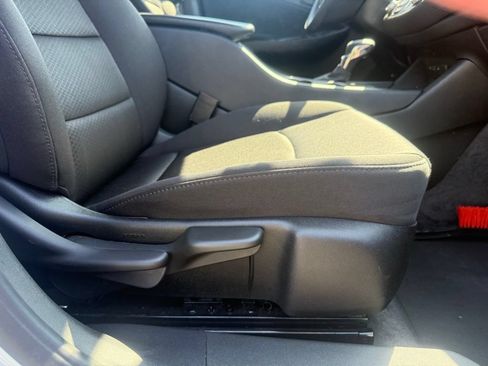 Used 2024 Chevrolet Malibu LS FWD image 46