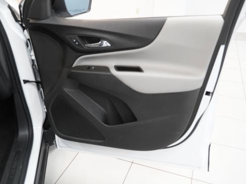 Certified 2023 Chevrolet Equinox LS w/ LS Convenience Package FWD image 28