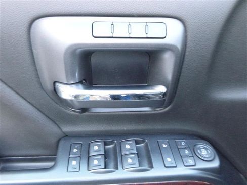 Used 2017 GMC Sierra 2500 SLT image 21