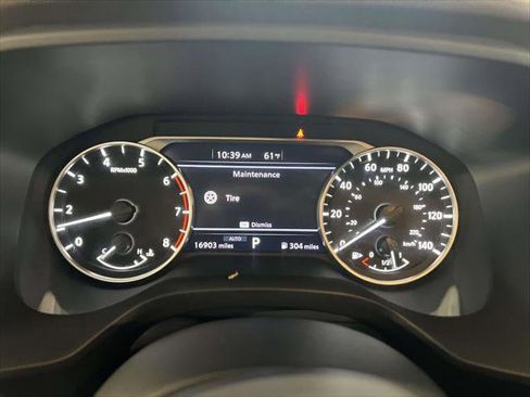 Used 2023 Nissan Rogue SV image 25