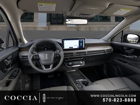 New 2026 Lincoln Corsair Grand Touring AWD/4WD image 9