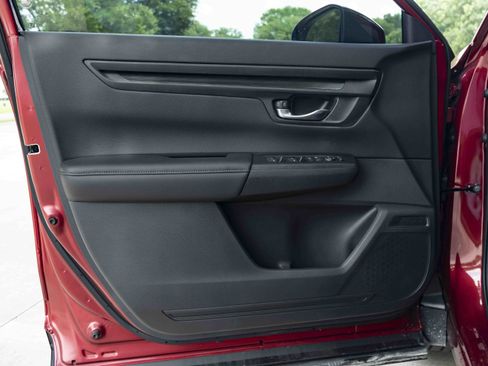 Used 2026 Honda CR-V LX image 34