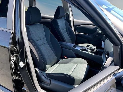 New 2026 Nissan Rogue SV FWD image 9