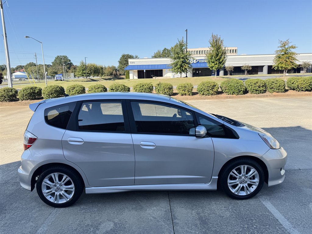 Used 2011 Honda Fit Sport image 17