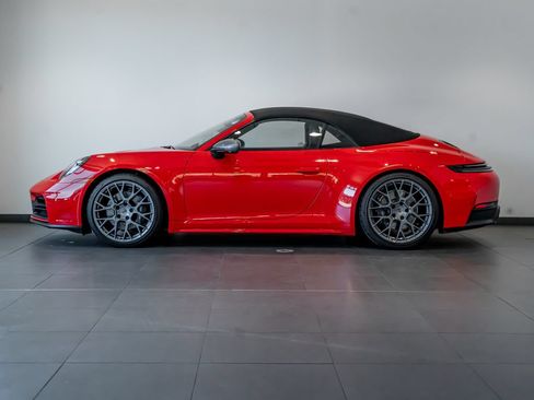 Certified 2025 Porsche 911 Carrera T RWD image 2
