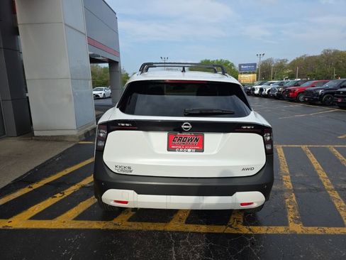 Used 2026 Nissan Kicks SV w/ Cold Weather Package image 4