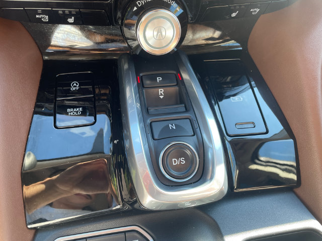 Used 2022 Acura MDX w/ Technology Package AWD/4WD image 38