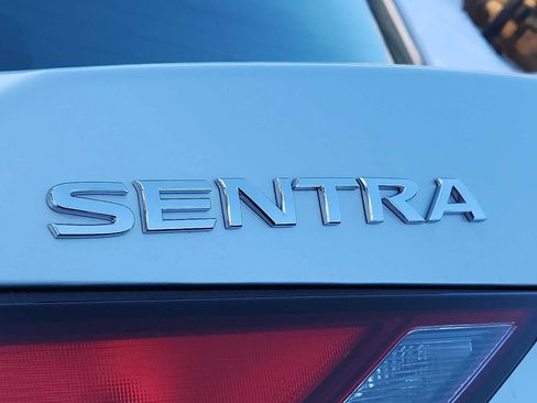 Used 2023 Nissan Sentra SV image 29