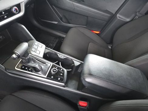 Used 2023 Kia Sportage LX image 27